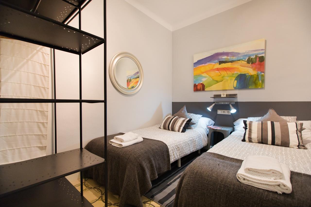 Barcelona 54 Apartment Rentals Luaran gambar